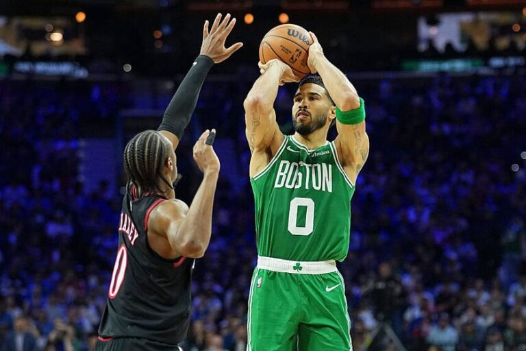 Фото для новини:Плей-оф НБА: Лейкерс обіграли Х&rsquo;юстон