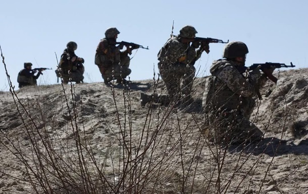 Фото для новини:Постанову щодо відстрочки контрактників 18-25 доопрацьовано