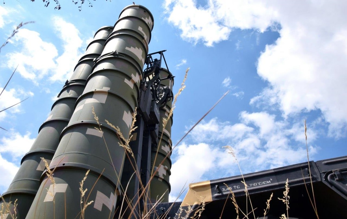 Фото для новини:ППО знищила 26 ракет і сотні "шахедів"