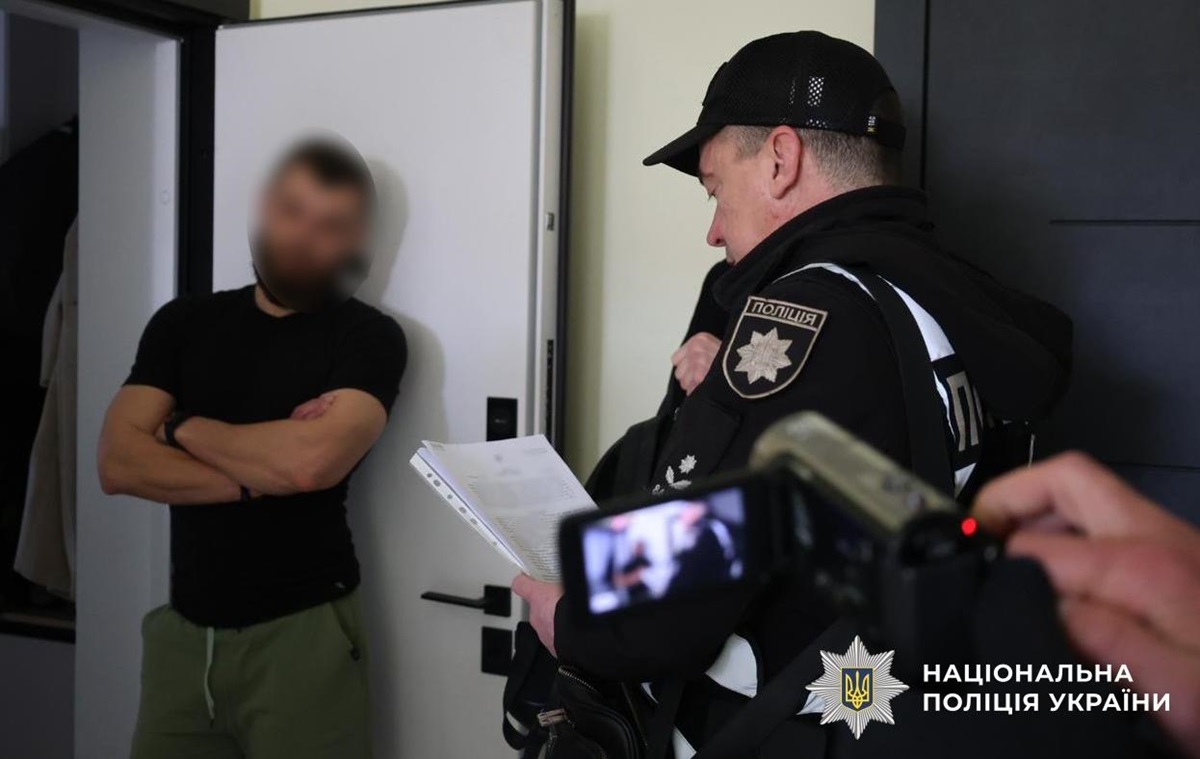 Фото для новини:Пприховали 40 млн податків: у Запоріжжі викрили схему на ринку пального