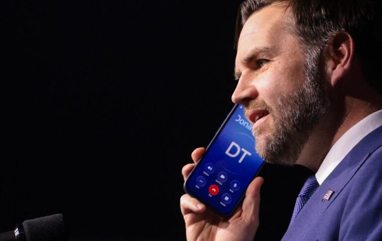 Фото для новини:Представники США заперечили втручання Трампа й Венса в угорські вибори