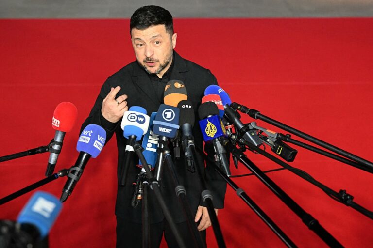 Фото для новини:Путін і пауза з Іраном. Що з перемовинами по миру