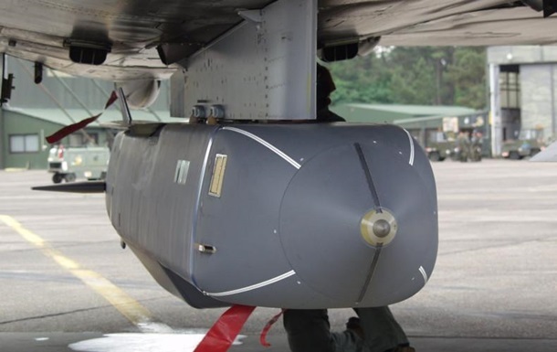 Фото для новини:Ракети SCALP уразили склади дронів під Донецьком