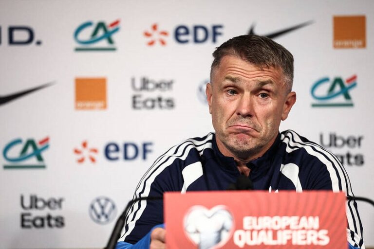 Фото для новини:Ребров може зберегти посаду у збірній України - джерело