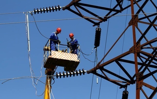 Фото для новини:РФ вдарила по енергетиці Прикарпаття: без світла 11 000 споживачів