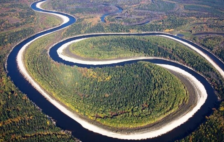 Фото для новини:Росія планує відновити проєкт СРСР з "повороту сибірських річок"