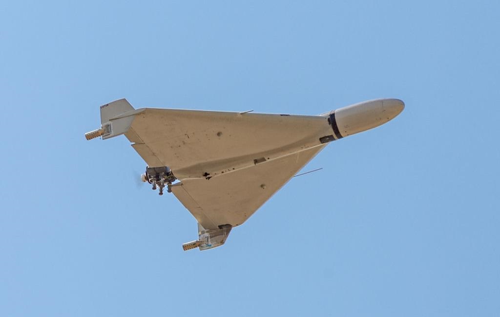 Фото для новини:"Шахеди" атакували Київ, є влучання в будинок