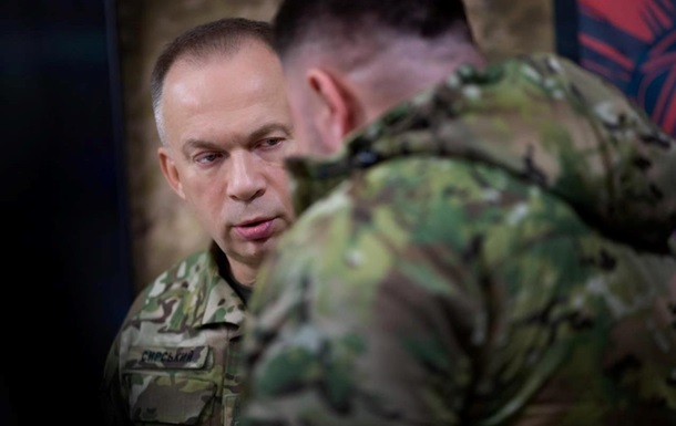 Фото для новини:Сирський зустрівся з бійцями після критики втрат під Покровськом