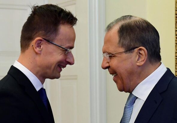 Фото для новини:Сійярто і Лавров говорили про шантаж України - ЗМІ