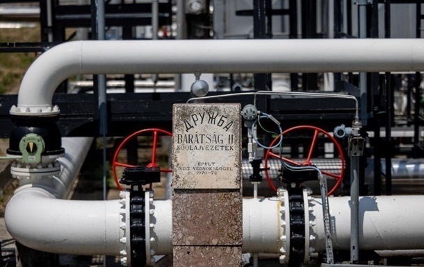 Фото для новини:Словаччина отримала російську нафту по Дружбі