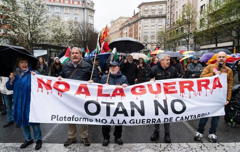 Фото для новини:США планують призупинити членство Іспанії в НАТО - ЗМІ