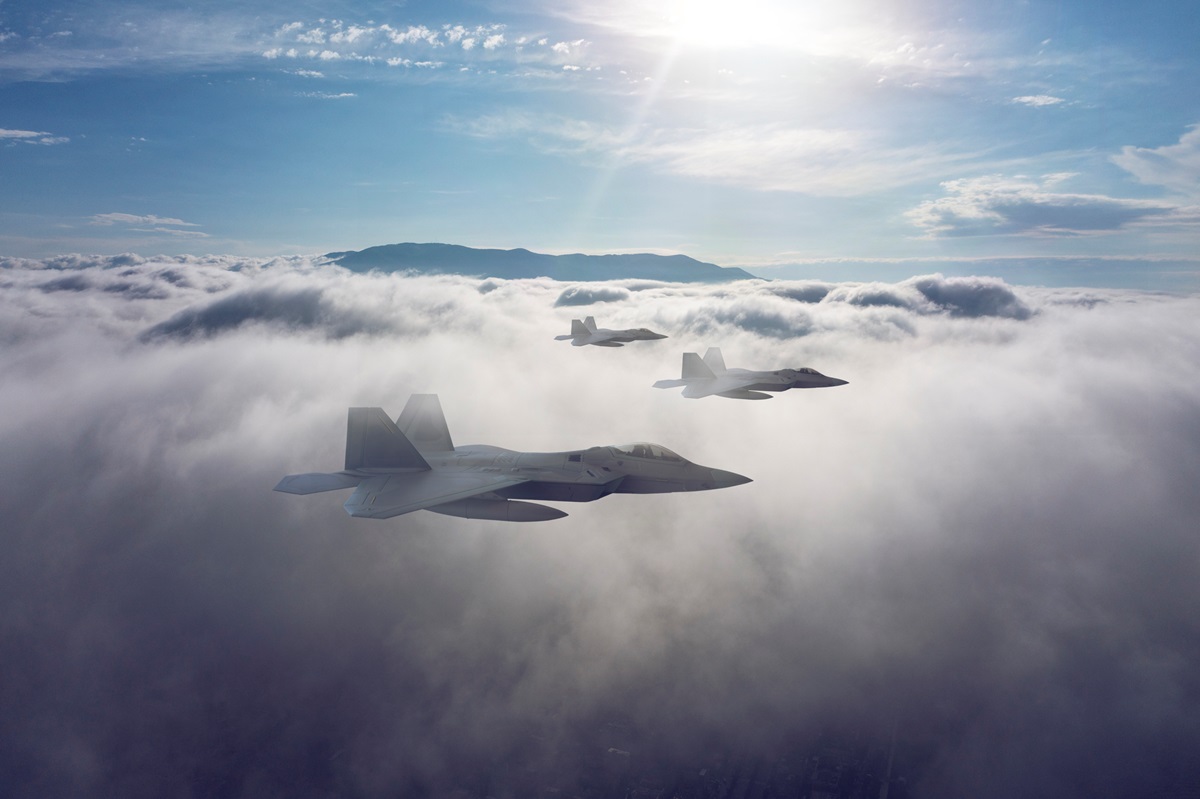 Фото для новини:США втратили сім літаків у війні з Іраном - ЗМІ