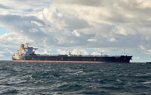 Фото для новини:США знову скасували санкції на російську нафту