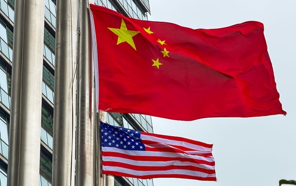 Фото для новини:США звинуватили Китай у викраденні ШІ-технологій у промислових масштабах