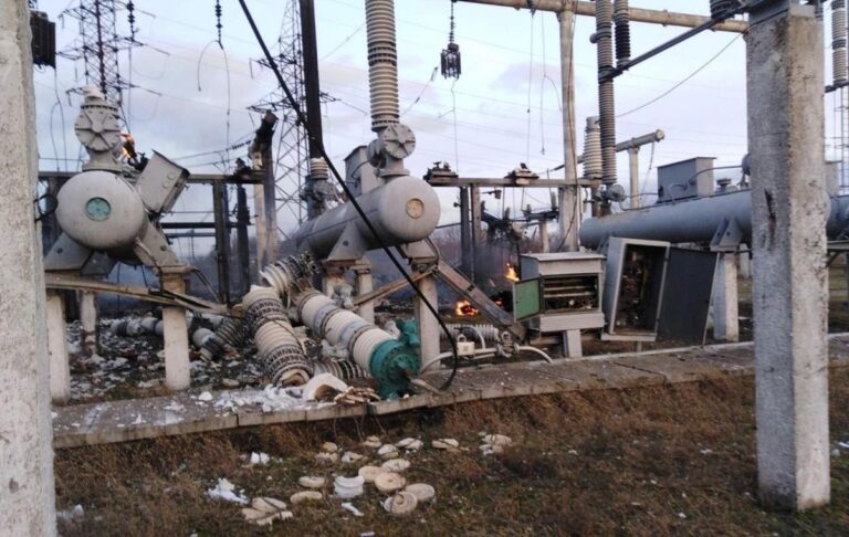 Фото для новини:Стало відомо про нові відключення через удари РФ