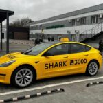 Фото для новини:Таксі Tesla плутаються у маршрутах і висаджують пасажирів на швидкості