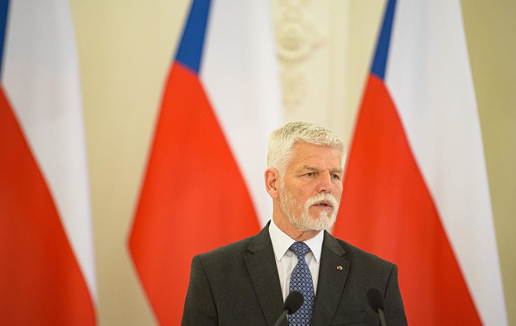 Фото для новини:Трамп нашкодив НАТО більше, ніж Путін - президент Чехії