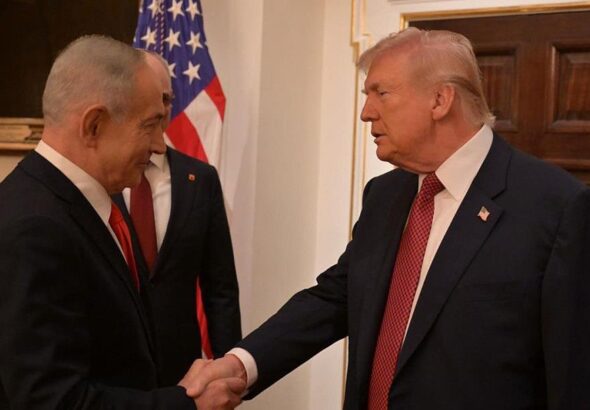 Фото для новини:Трамп попросив Нетаньягу стримати удари по Лівану