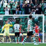 Фото для новини:Трубін стає гравцем, який рятує Бенфіку від пенальті