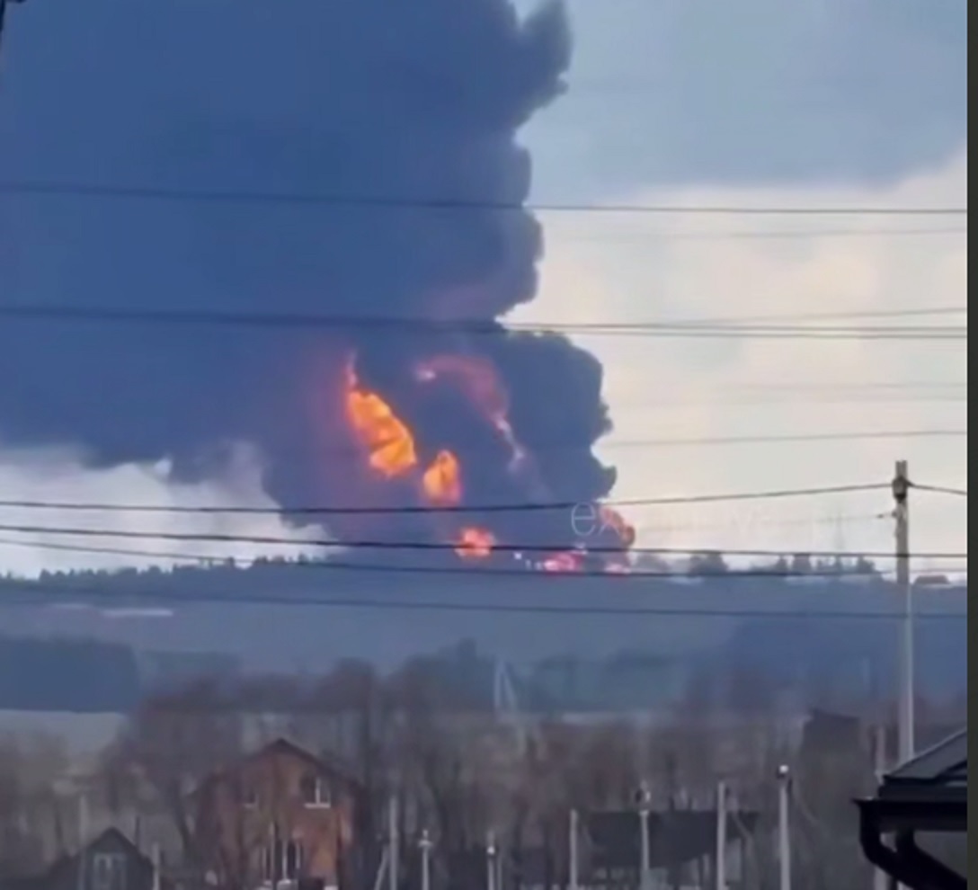 Фото для новини:Туапсе передає естафету. Нові "прильоти" в Росії