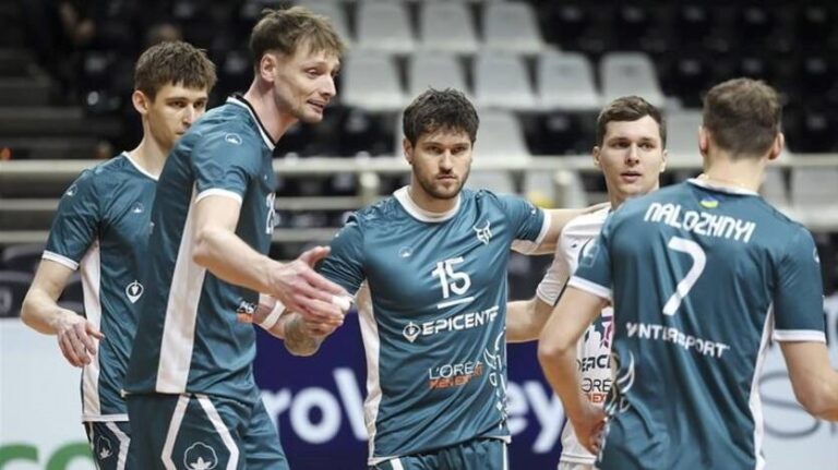 Фото для новини:У фіналі Суперліги визначився чемпіон