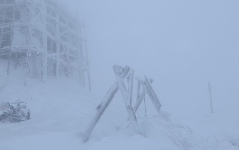 Фото для новини:У Карпатах вдарив 10-градусний мороз