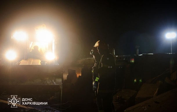 Фото для новини:У Харкові Молнія влучив в інфраструктурний об&rsquo;єкт