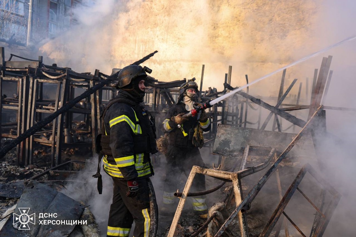 Фото для новини:У Херсоні кількість загиблих зросла до чотирьох