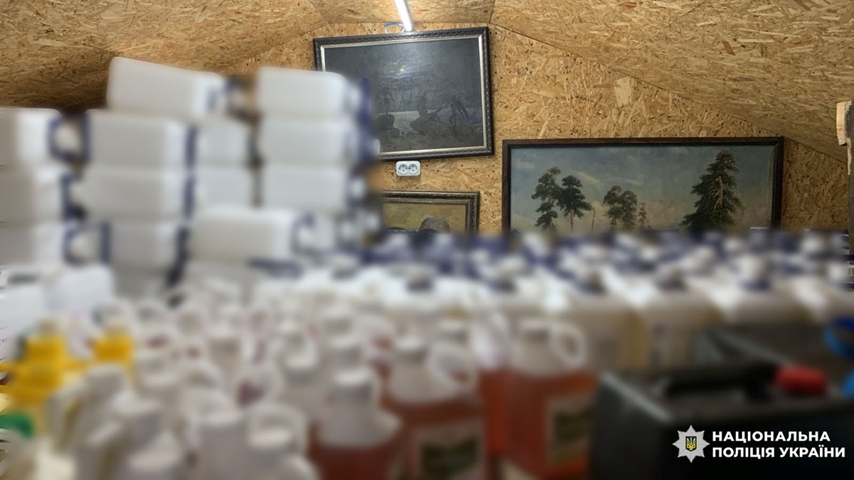 Фото для новини:У кількох регіонах України виявили збут контрафактних агрохімікатів