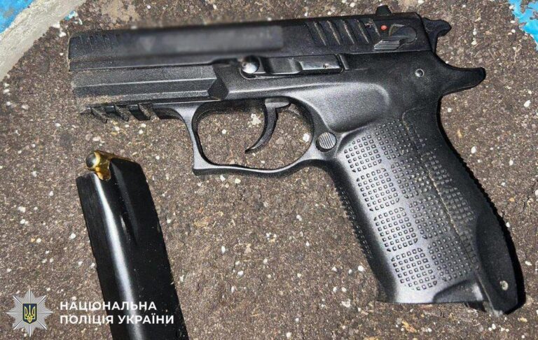 Фото для новини:У Києві чоловік влаштував стрілянину через конфлікт