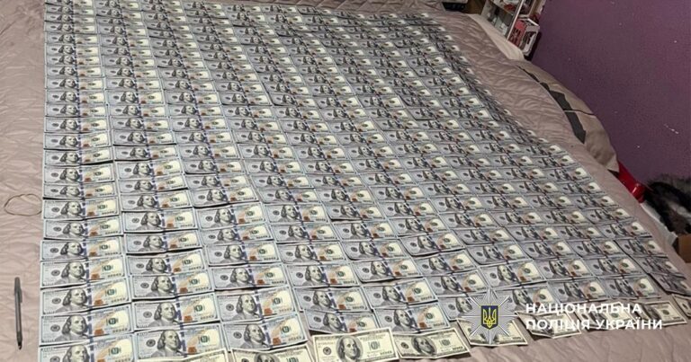 Фото для новини:У Києві викрили схему відстрочок через опікунство