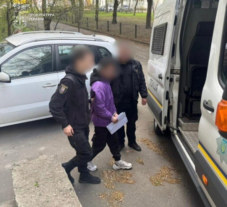 Фото для новини:У Києві викрили збут дитячої порнографії