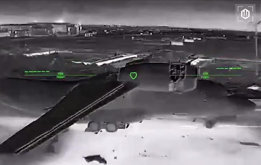 Фото для новини:У Криму знищено літак і дрони Оріон - "Мадяр"