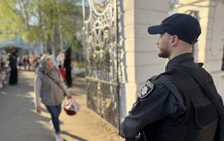 Фото для новини:У Нацполіції розповіли, чи порушували порядок українці на Великдень