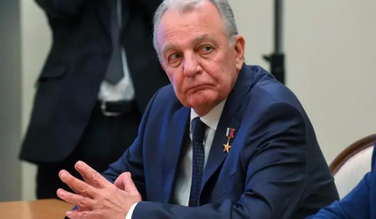 Фото для новини:У Росії помер творець гіперзвукової ракети Циркон