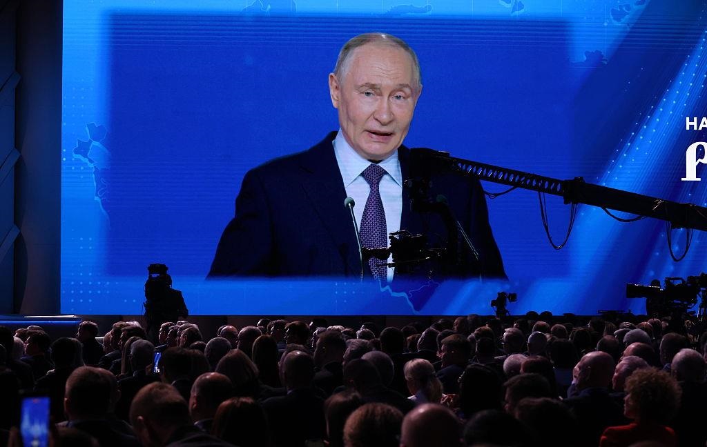 Фото для новини:У Росії триває рекордне падіння рейтингу Путіна