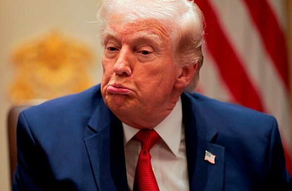 Фото для новини:У США рейтинг підтримки Трампа впав до нового мінімуму