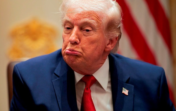 Фото для новини:У США рейтинг підтримки Трампа впав до нового мінімуму