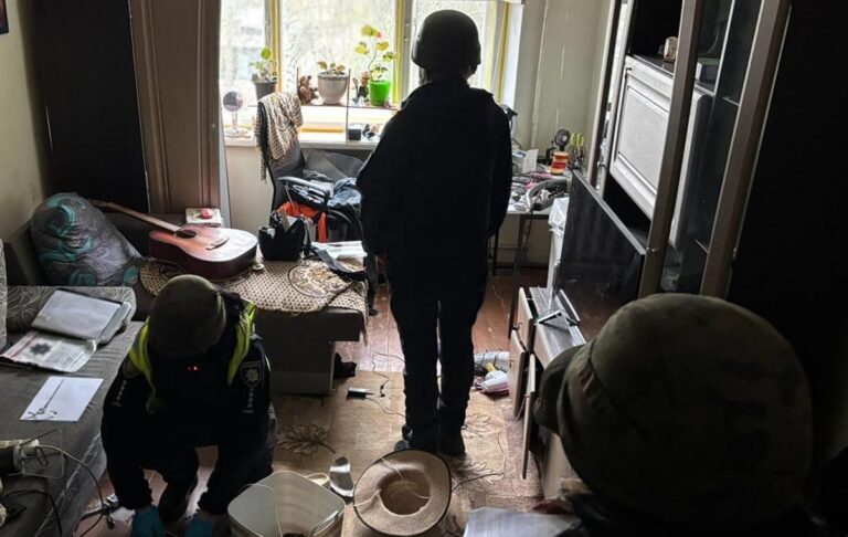 Фото для новини:У Житомирі вибухнула граната в багатоповерхівці