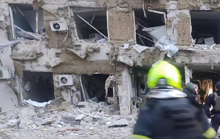 Фото для новини:Удари по Одесі: зросло число загиблих і потерпілих