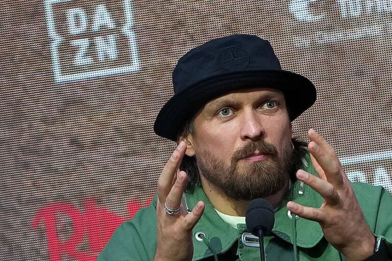 Фото для новини:Українець прокоментував можливість третього бою з Ф&rsquo;юрі