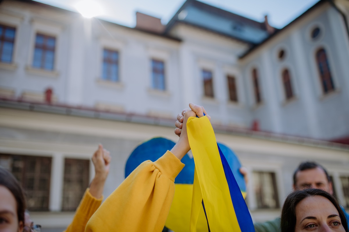 Фото для новини:Українці становлять 5% ринку праці Польщі