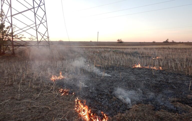 Фото для новини:Укренерго визначилось з відключеннями на вівторок