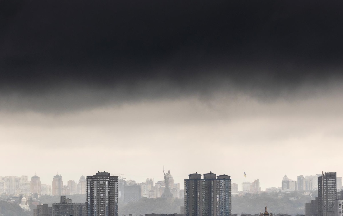 Фото для новини:Укренерго збільшило обсяг відключень до кінця доби