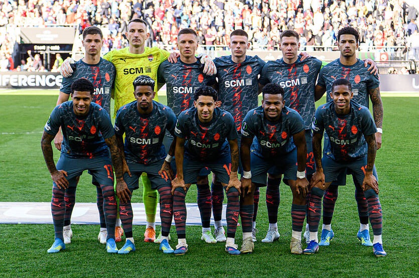 Фото для новини:УЄФА покарав Шахтар та тренера клубу значним штрафом