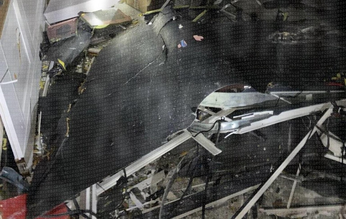 Фото для новини:В Одесі "шахед" залетів у квартиру і не вибухнув