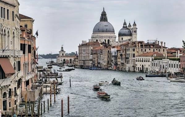 Фото для новини:Венеція може піти під воду: вчені пропонують радикальні рішення