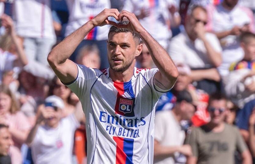 Фото для новини:Яремчук двічі вклав Осер