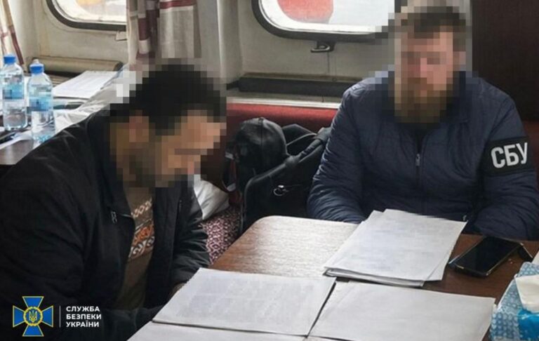 Фото для новини:Затриманий в Одесі капітан судна "тіньового" флоту отримав підозру