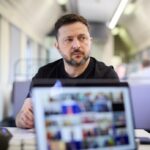 Фото для новини:Зеленський допустив, що РФ готується до загальної мобілізації